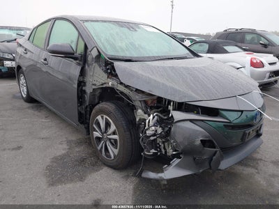 TOYOTA PRIUS PRIME 2018
