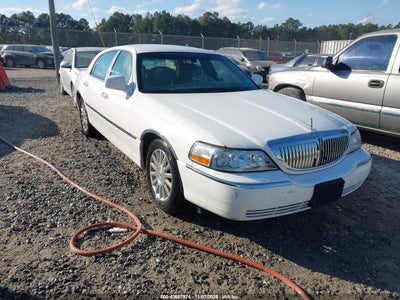 LINCOLN TOWN CAR 2004