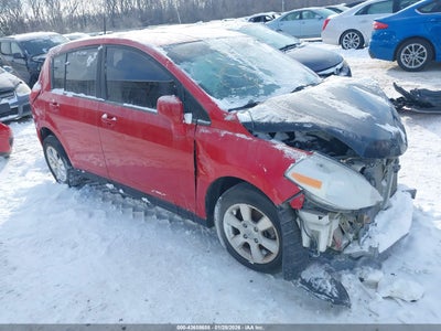NISSAN VERSA 2012