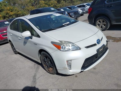 TOYOTA PRIUS 2012