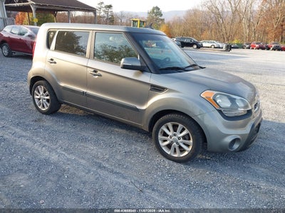 KIA SOUL 2012