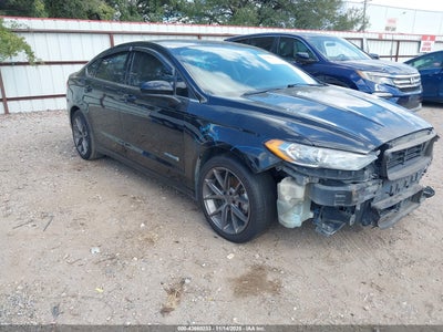 FORD FUSION HYBRID 2017