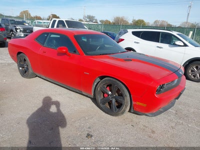 DODGE CHALLENGER 2010