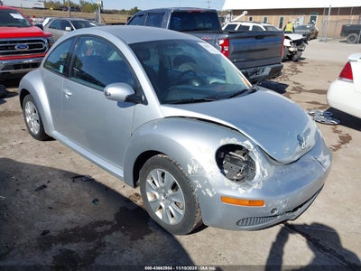 VOLKSWAGEN BEETLE 2008