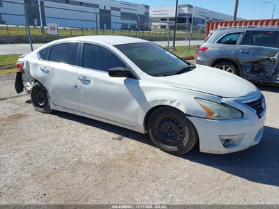 NISSAN ALTIMA 2015