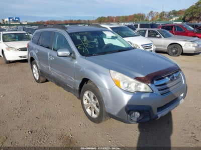 SUBARU OUTBACK 2013