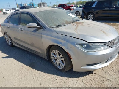 CHRYSLER 200 2015
