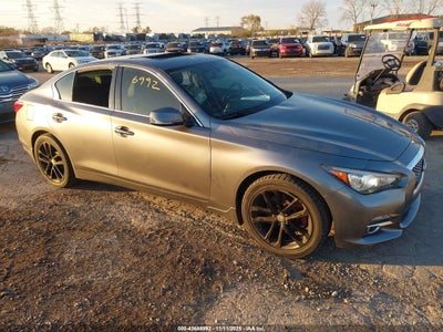 INFINITI Q50 2016