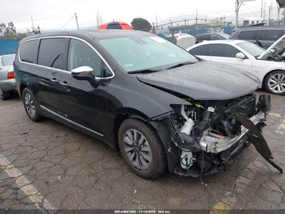 CHRYSLER PACIFICA HYBRID 2022