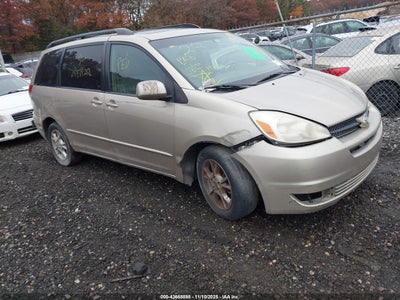 TOYOTA SIENNA 2005