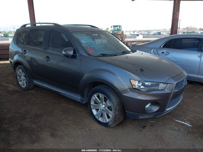 MITSUBISHI OUTLANDER 2013