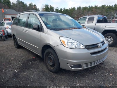TOYOTA SIENNA 2004