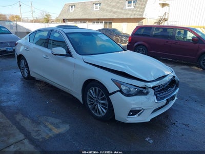 INFINITI Q50 2021