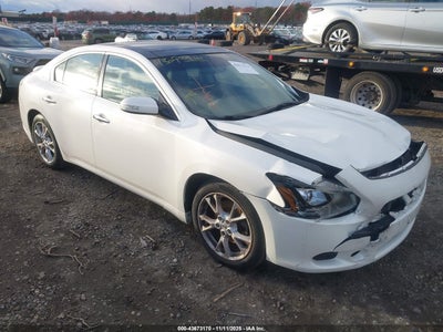 NISSAN MAXIMA 2012