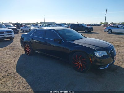 CHRYSLER 300 2018