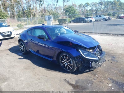 TOYOTA GR86 2025