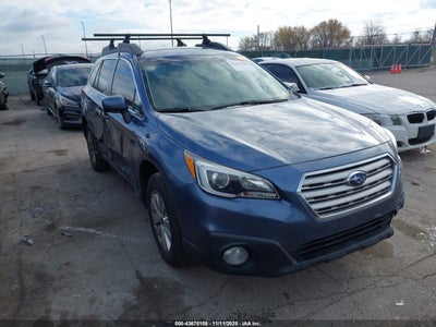 SUBARU OUTBACK 2015