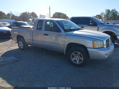 DODGE DAKOTA 2006