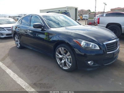 INFINITI M37 2012