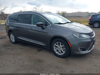 CHRYSLER PACIFICA 2020