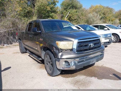 TOYOTA TUNDRA 2010