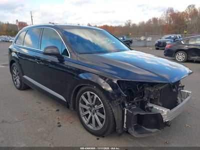 AUDI Q7 2019