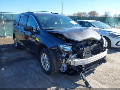 CHRYSLER VOYAGER 2021