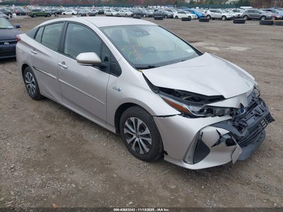 TOYOTA PRIUS PRIME 2022