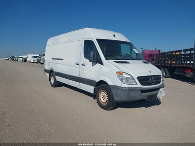 MERCEDES-BENZ SPRINTER 2500 2011