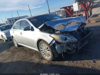 TOYOTA AVALON HYBRID 2015