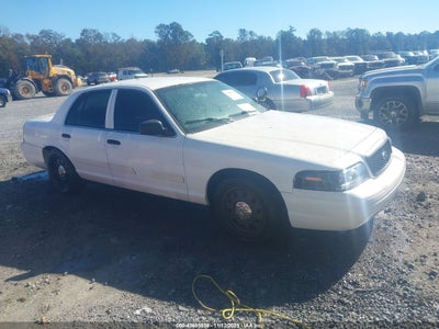 FORD CROWN VICTORIA 2011