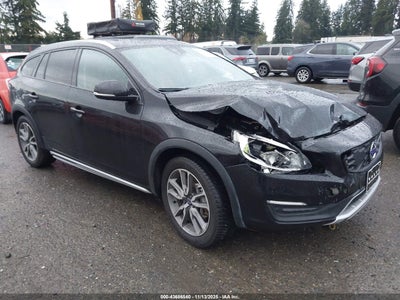 VOLVO V60 CROSS COUNTRY 2018
