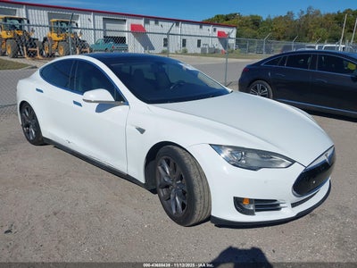 TESLA MODEL S 2013