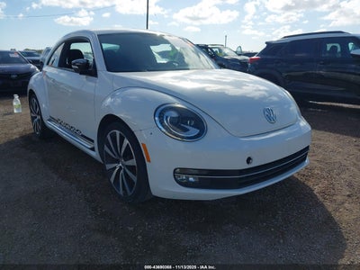VOLKSWAGEN BEETLE 2012