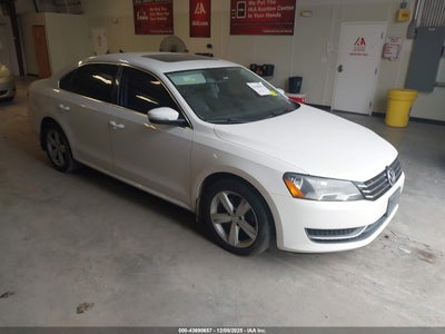 VOLKSWAGEN PASSAT 2013
