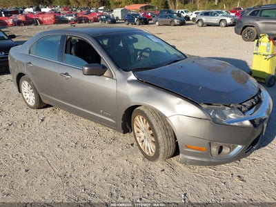 FORD FUSION HYBRID 2010