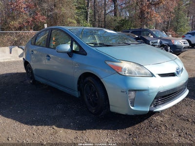 TOYOTA PRIUS 2015