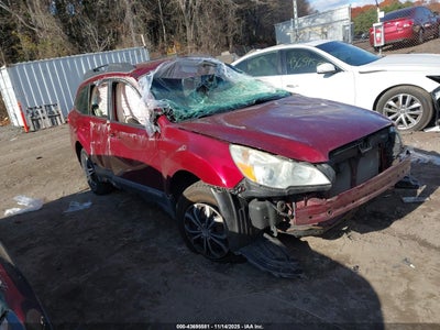 SUBARU OUTBACK 2011