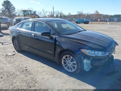 FORD FUSION HYBRID 2019