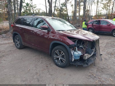 TOYOTA HIGHLANDER 2017