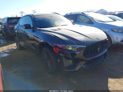 MASERATI LEVANTE 2022