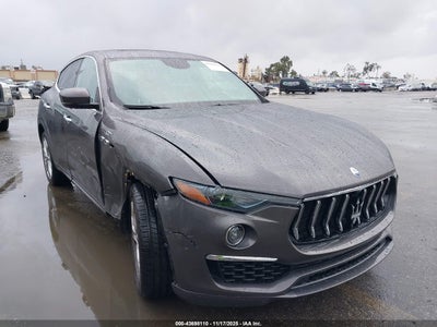 MASERATI LEVANTE 2022