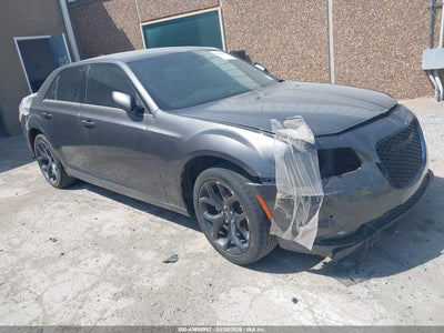 CHRYSLER 300 2022