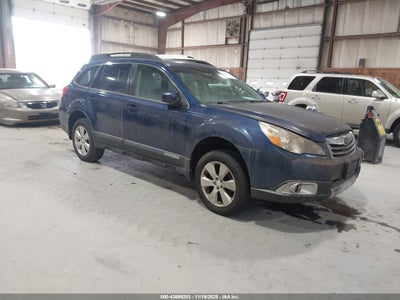 SUBARU OUTBACK 2011