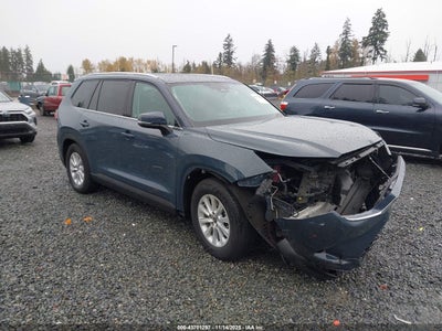 TOYOTA GRAND HIGHLANDER 2024