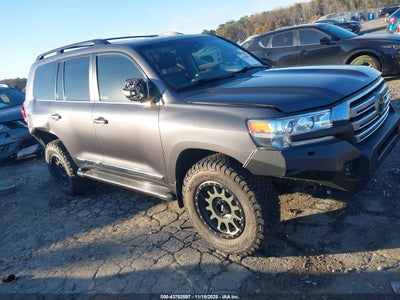 TOYOTA LAND CRUISER 2018