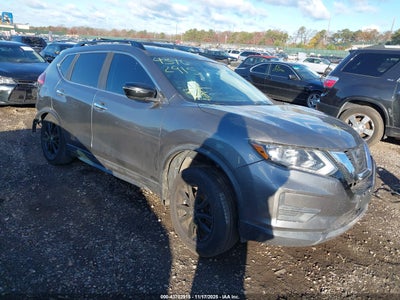 NISSAN ROGUE 2017
