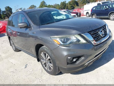 NISSAN PATHFINDER 2017