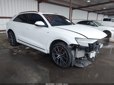 AUDI Q8 2019