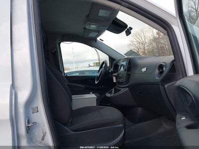 MERCEDES-BENZ METRIS 2021